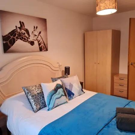 Patton Place, Warrington, 1 Bedroom, Safari Themed, High Speed Wifi, Smart Tv, Amazing Train Links, Secure Location, Hotel Vibe In A Home Great Sankey Exterior photo
